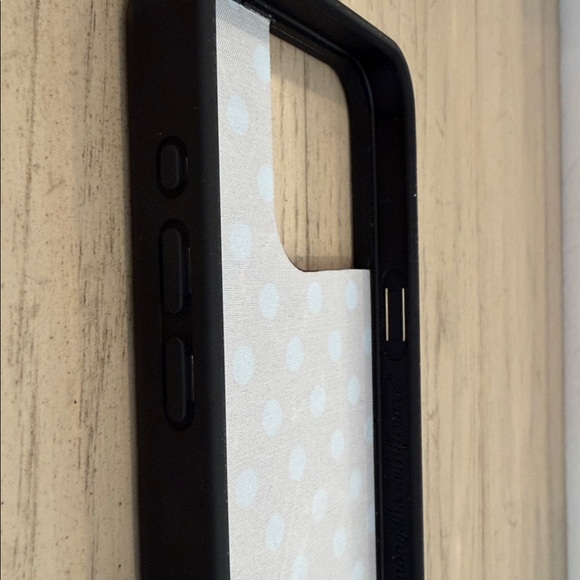 Wildflower iPhone 15 Pro Max case - Picture 5 of 7